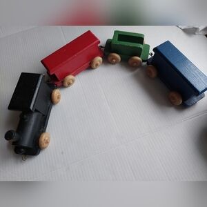 Wooden Toy Playset Minimalist Train Engine Primary Colors